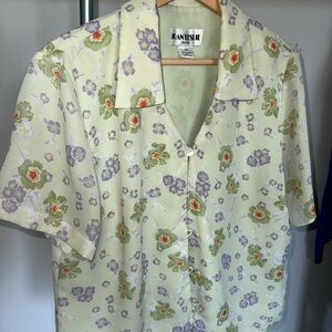 Joan Leslie Woman’s Floral Button Down Shirt - Cream, Green, and Purple 🌼🪻🪷